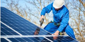 Installation Maintenance Panneaux Solaires Photovoltaïques à Amberre